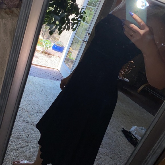 Black Convertible skirt and strapless dress. - Picture 4 of 7